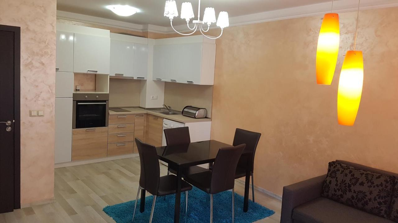 South Coast Apartments Shumen Exterior foto