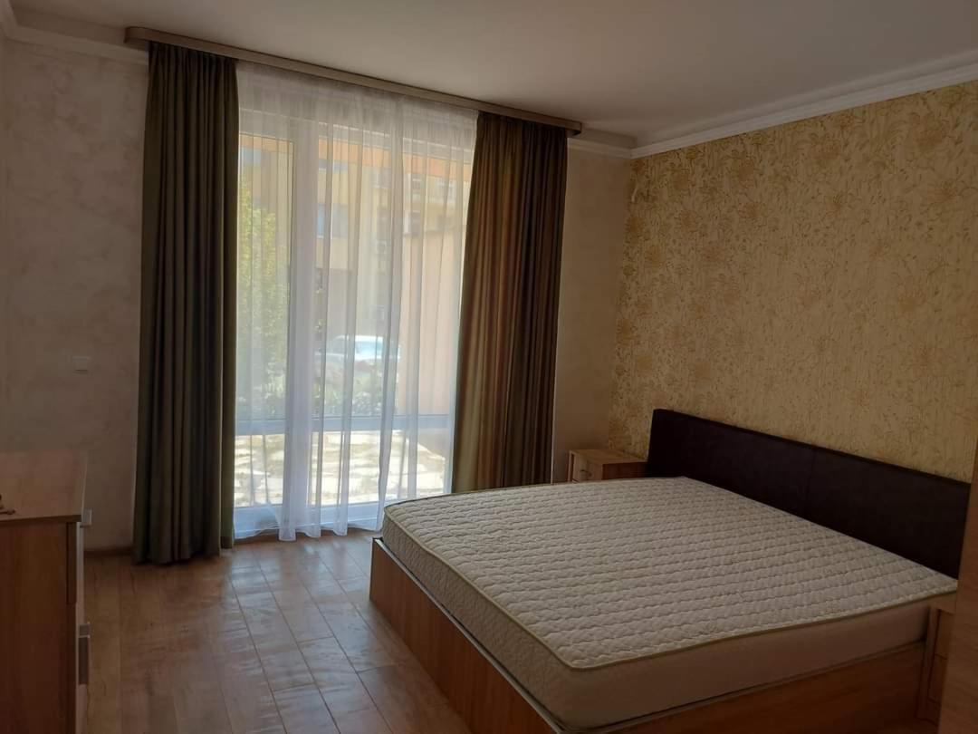 South Coast Apartments Shumen Exterior foto