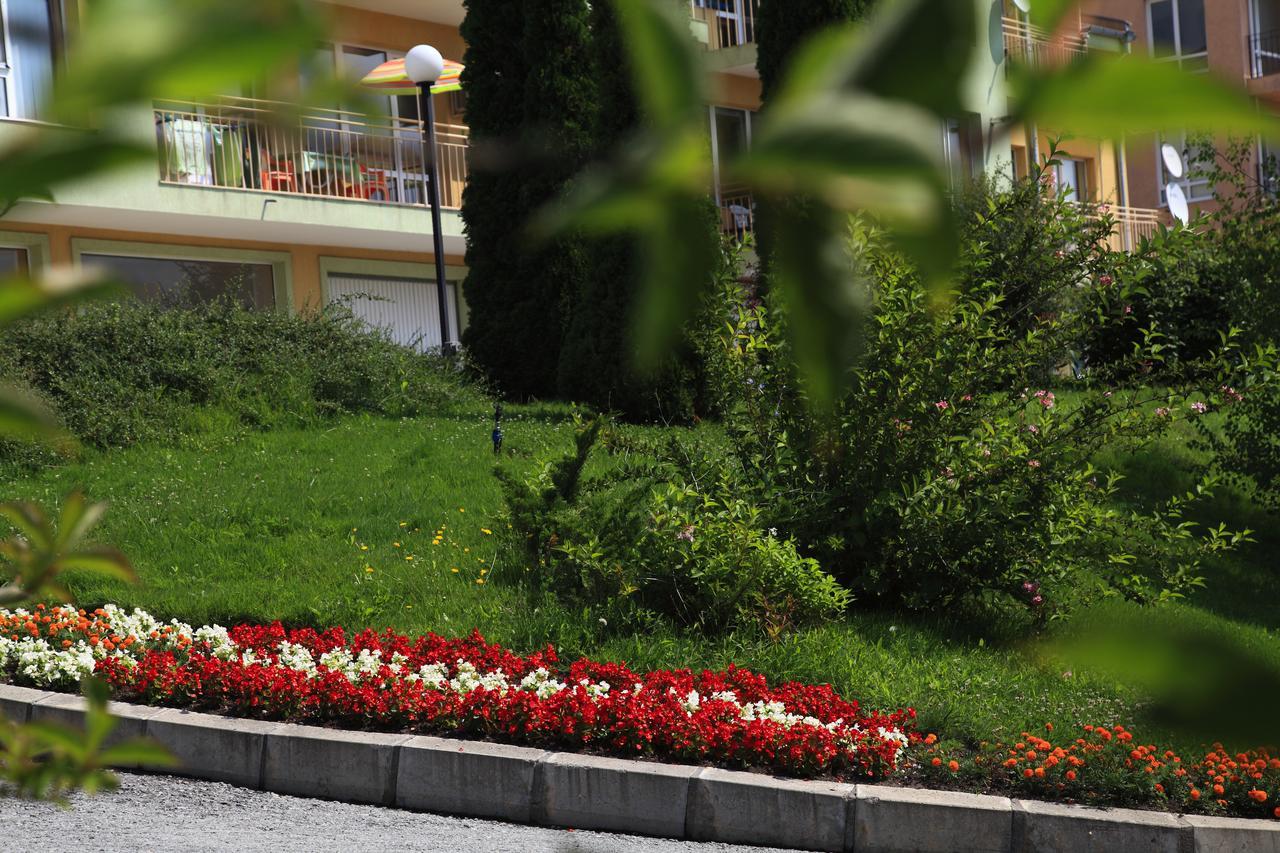 South Coast Apartments Shumen Exterior foto